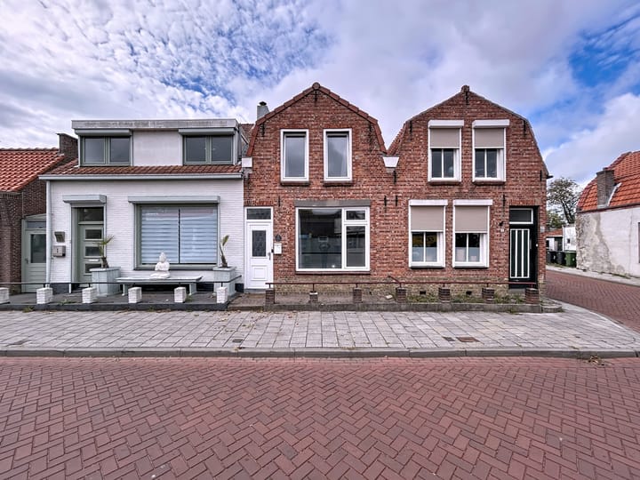 Tussenwoning Zandstraat 3 in Oostburg