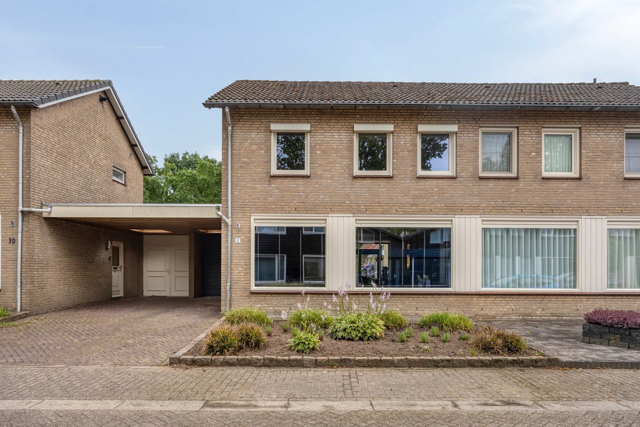 Geschakelde 2-onder-1-kapwoning Waalseweg 8 in Someren