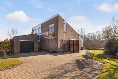 Eengezinswoning, vrijstaande woning Biezenkamp 1 in Alblasserdam