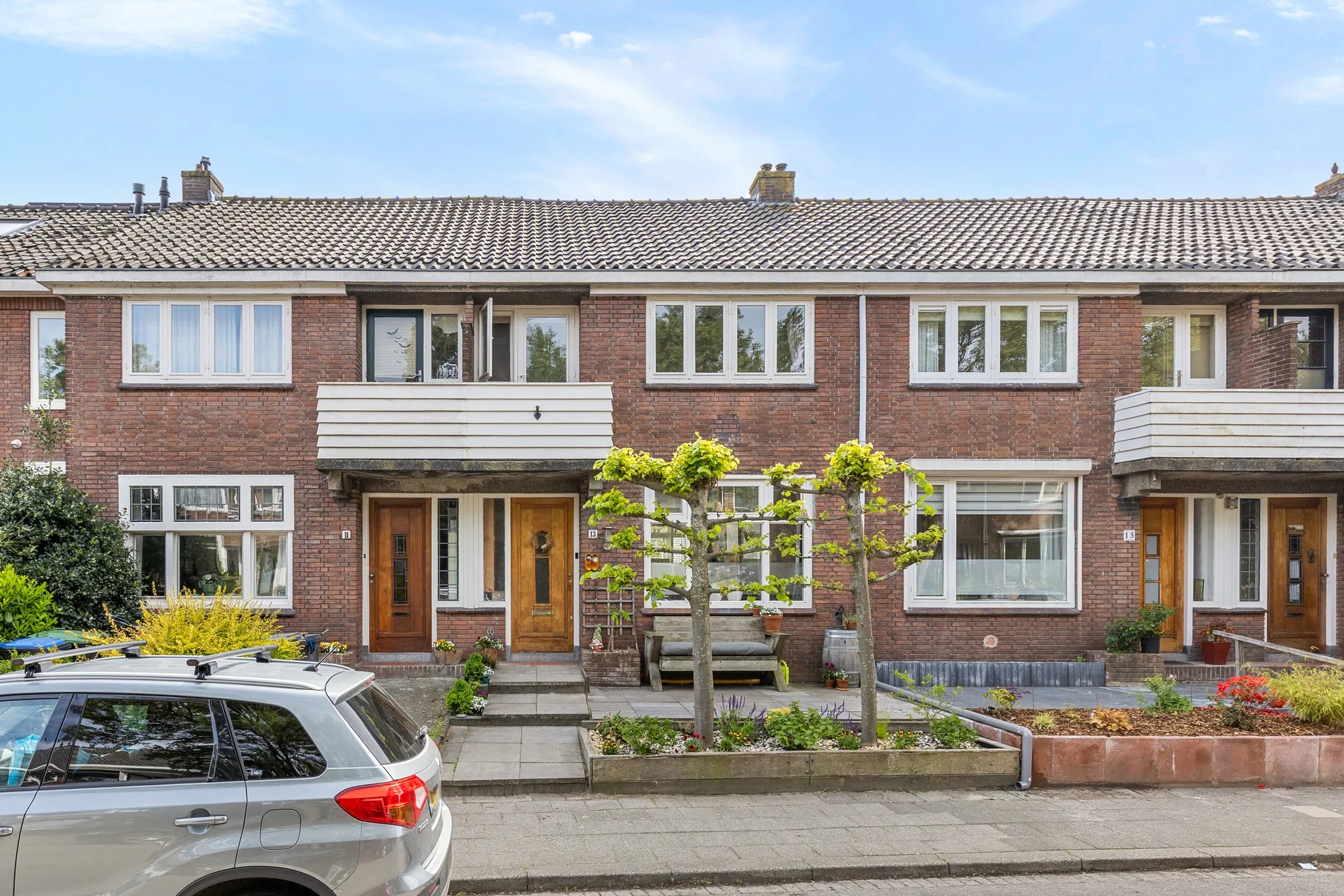 Tussenwoning (dijkwoning) Onder de Boompjes 13 in Gouda