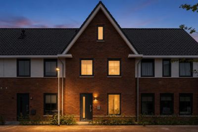 Tussenwoning De Brink 12 in Mariaparochie
