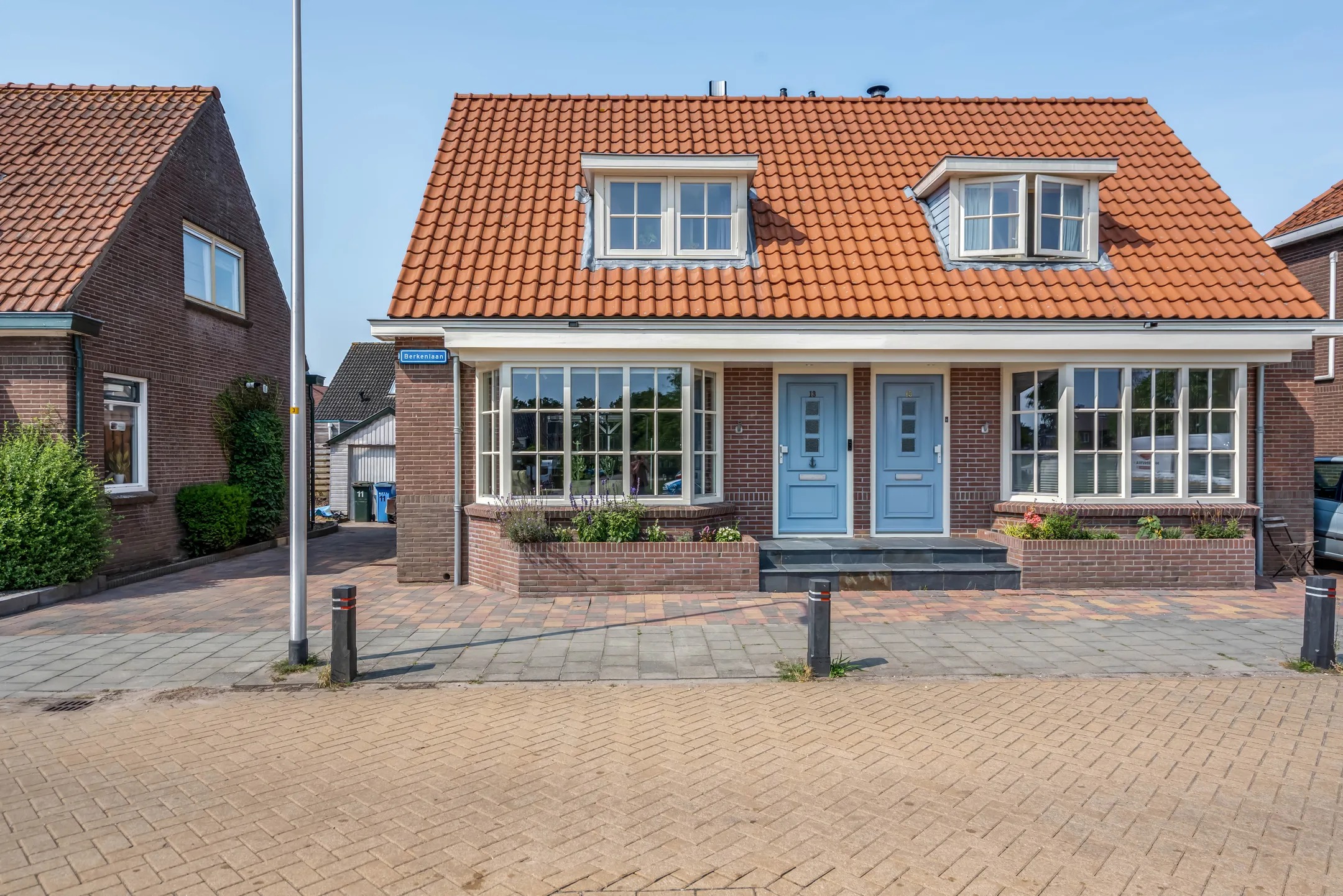 2-onder-1-kapwoning Berkenlaan 13 in Zwartsluis