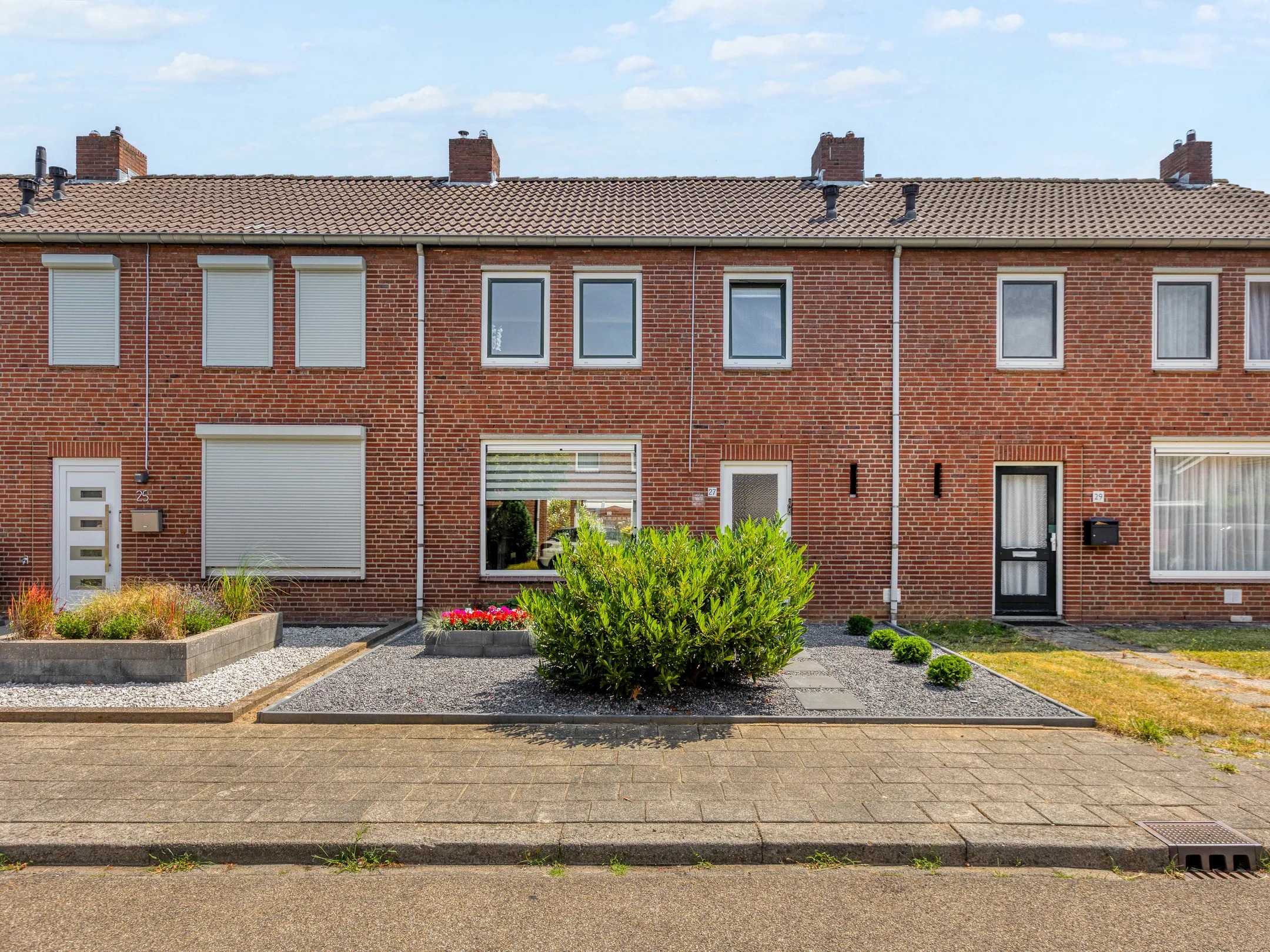 Tussenwoning Pannenstaartweg 27 in Maasbracht