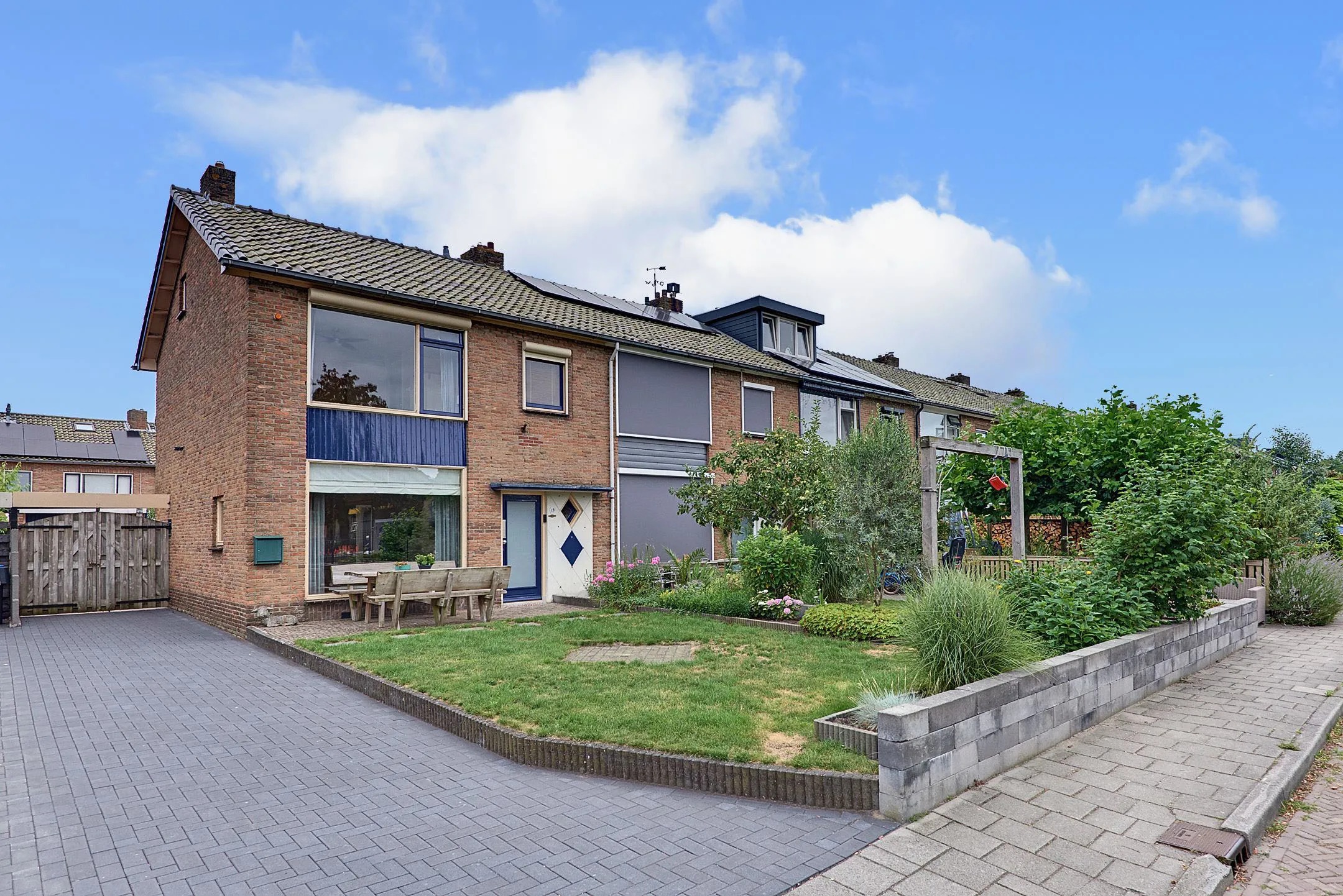 Hoekwoning Piet Heinlaan 49 in Harderwijk