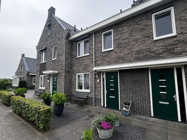 Tussenwoning Grasklokje 10 in Herveld