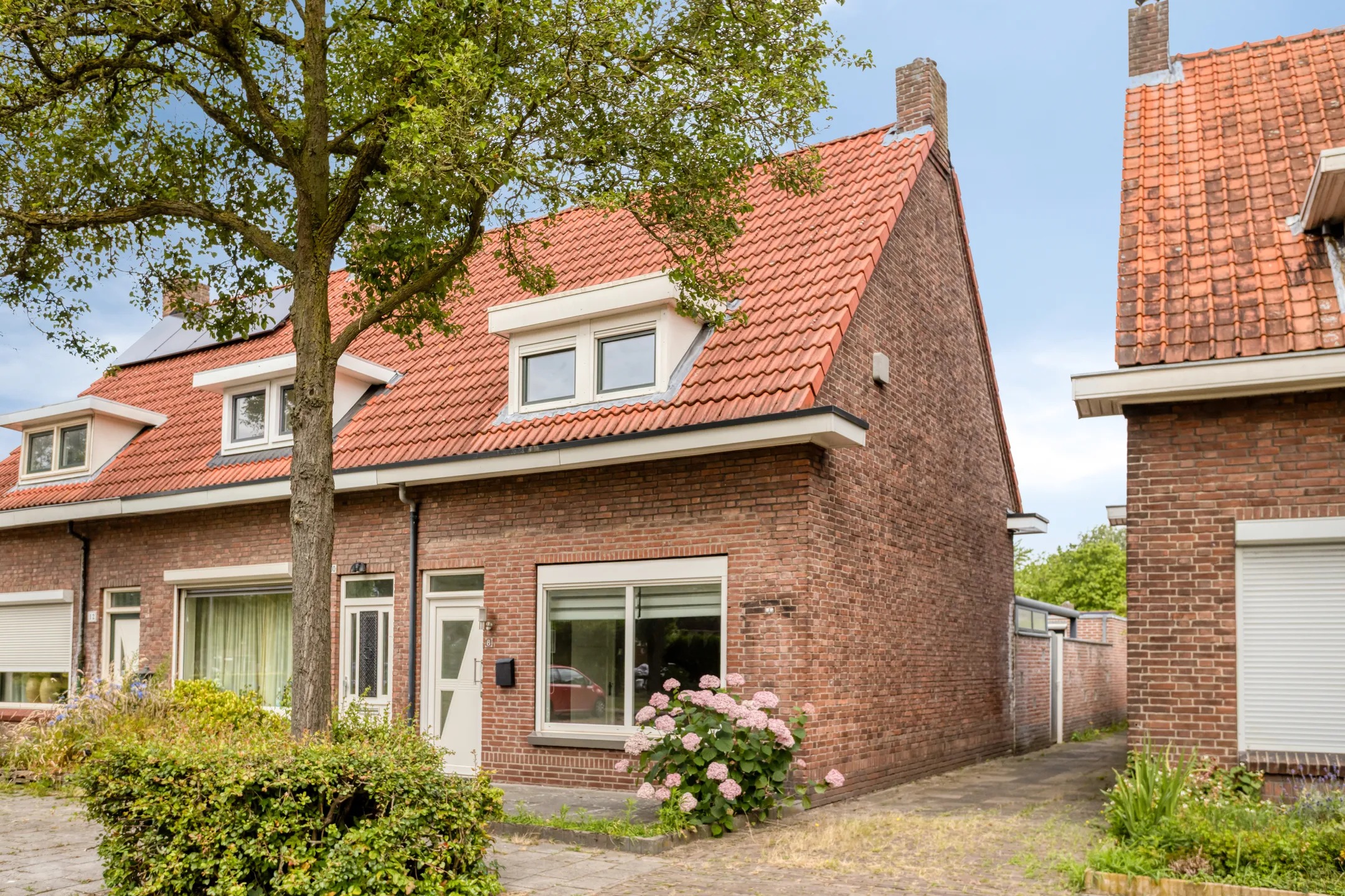 Halfvrijstaande woning Mercuriusstraat 8 in Enschede