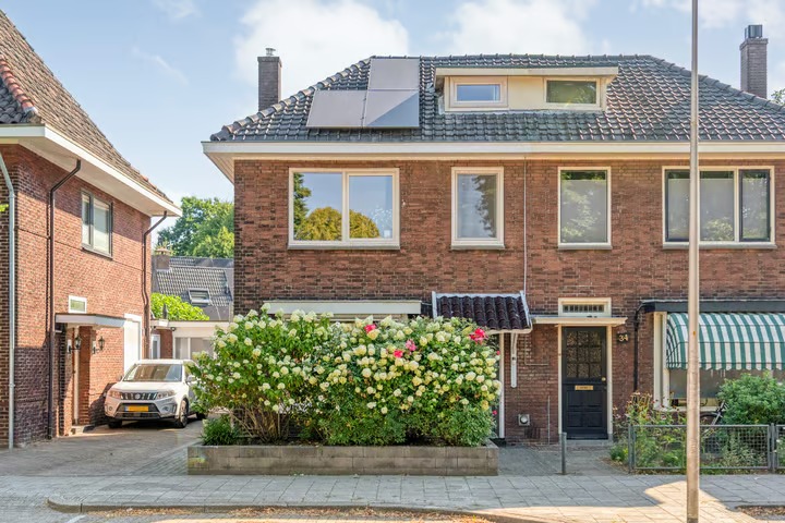 2-onder-1-kapwoning Dahliastraat 36 in Enschede