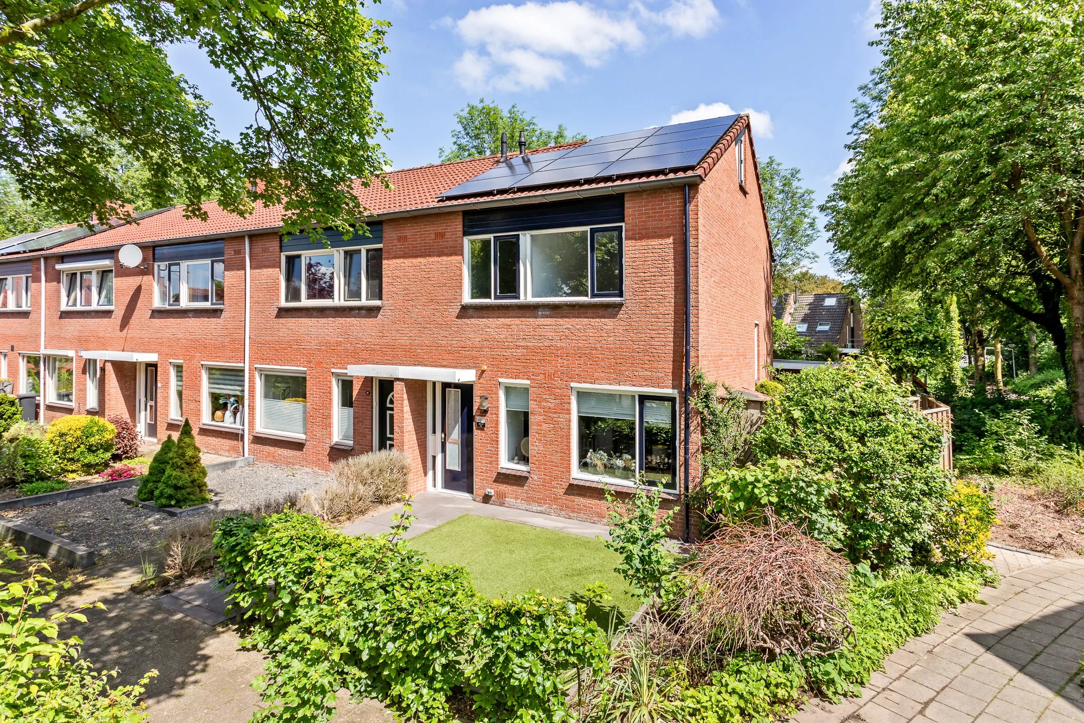 Hoekwoning Vlier 48 in Oldenzaal