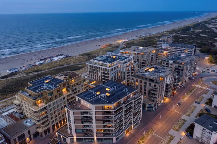 Bovenwoning Deltaplein 333 in Den Haag