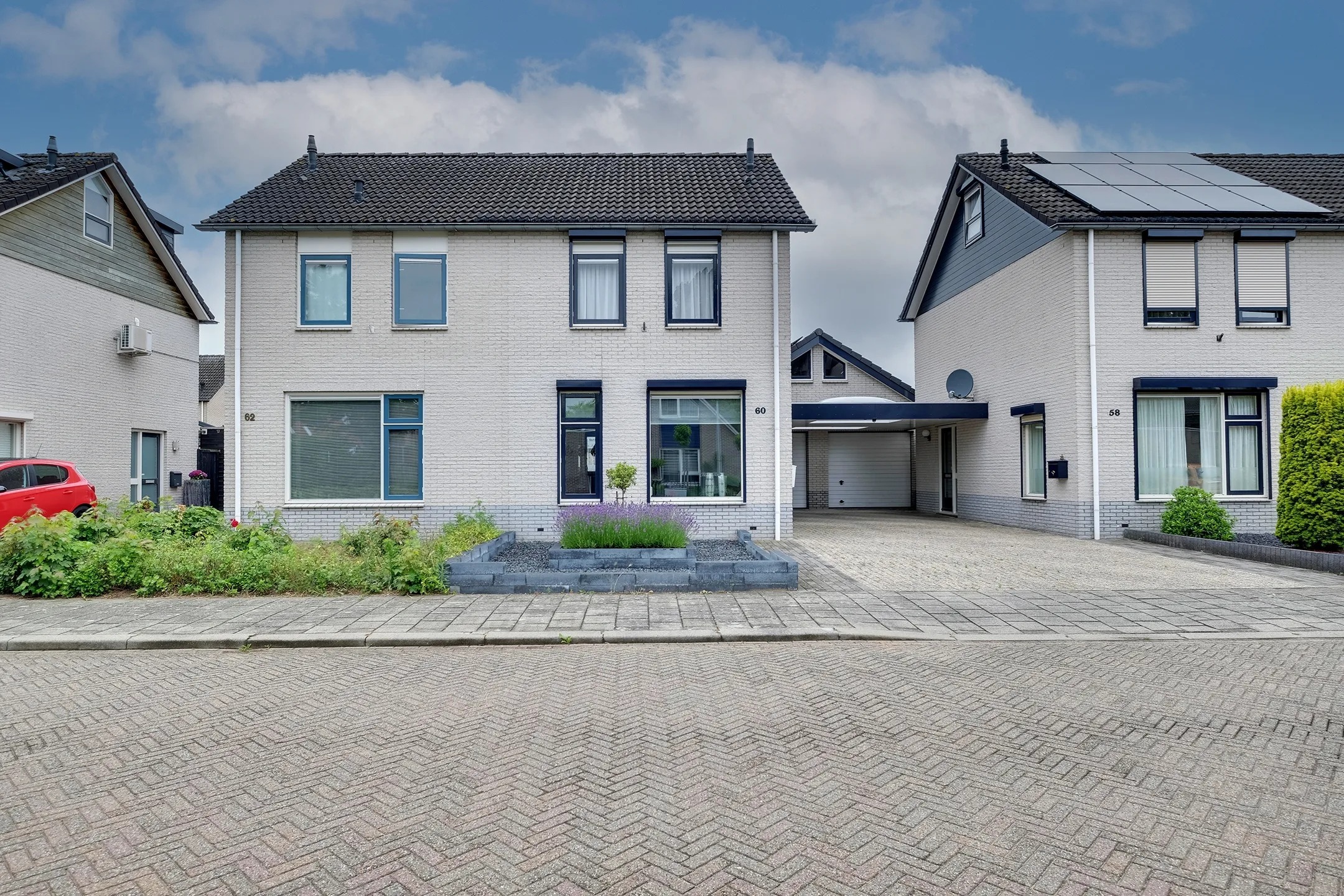 Geschakelde 2-onder-1-kapwoning Erdwal 60 in Tolkamer
