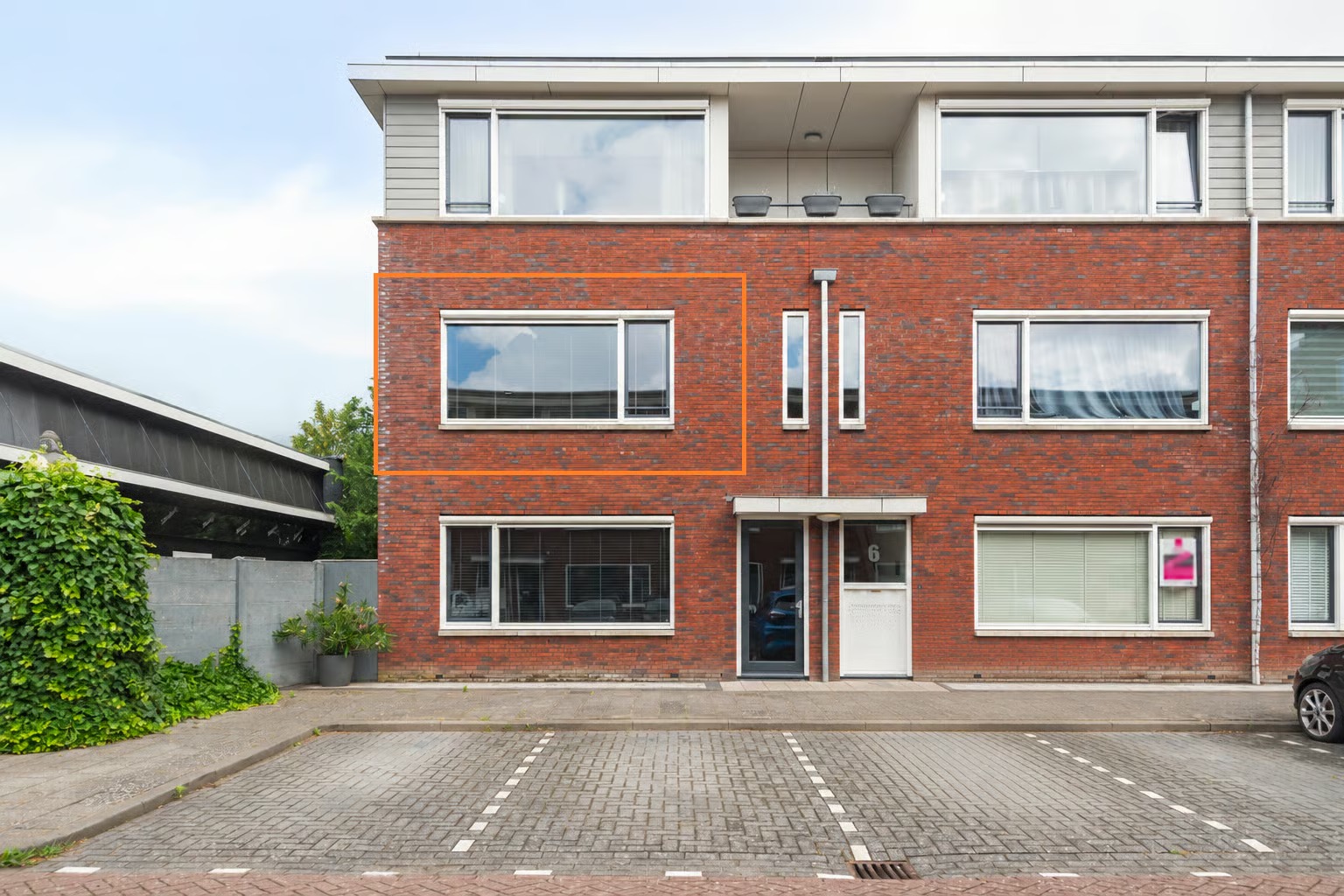 Portiekflat Harmoniestraat 6 C in Oosterhout
