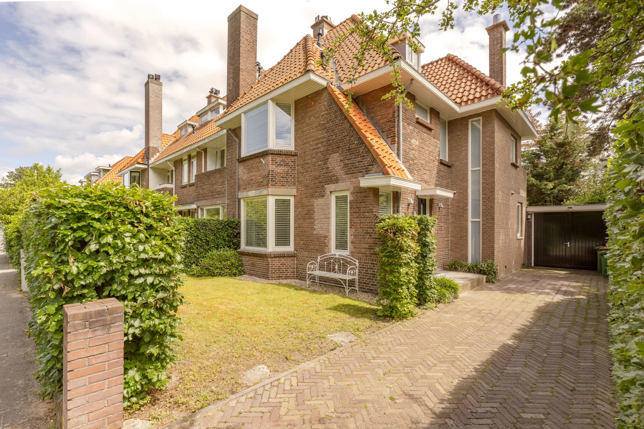 Hoekwoning Laan van Poot 276 Den Haag