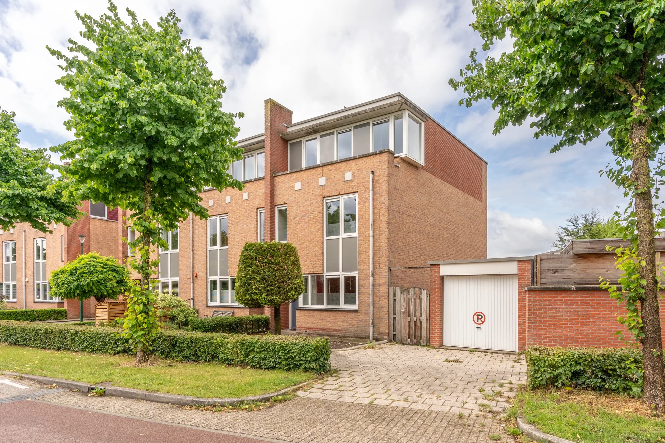 Hoekwoning Stuwmeer 71 in Houten