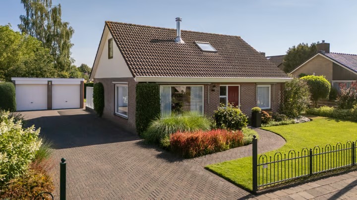 Vrijstaande woning (semi-bungalow) Enkweg 70 in Epe