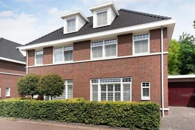 2-onder-1-kapwoning Hageweijer 19 in Veldhoven