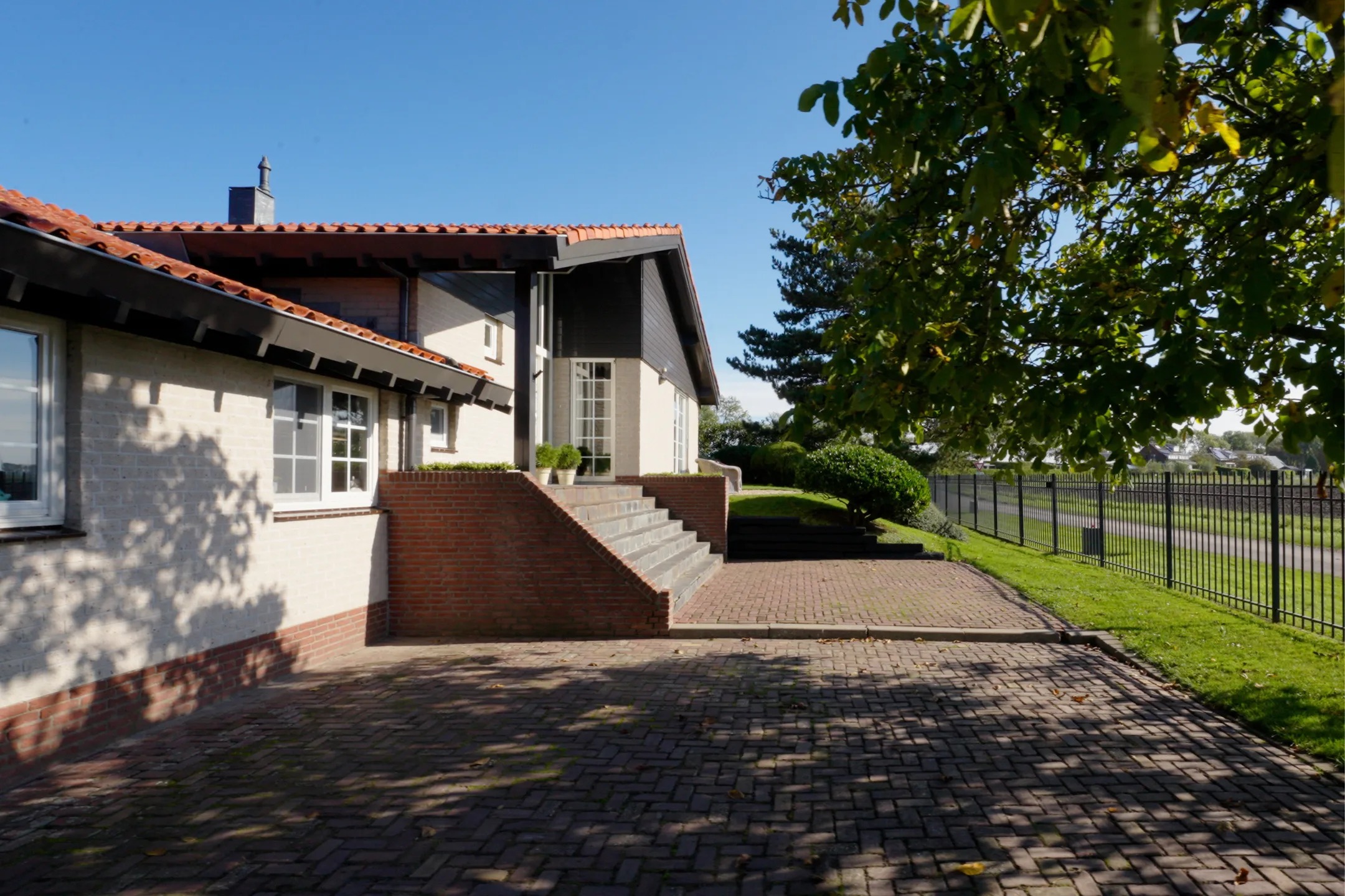 Vrijstaande woning Lange Eendragtsweg 2 Zuid-Beijerland