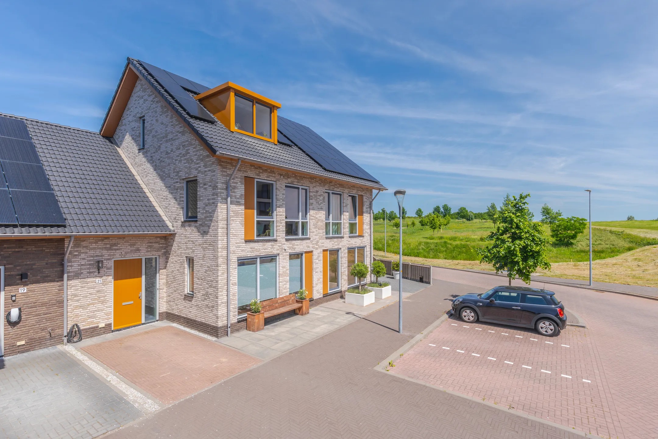 Geschakelde 2-onder-1-kapwoning Kleine Ronduit 21 in Tiel