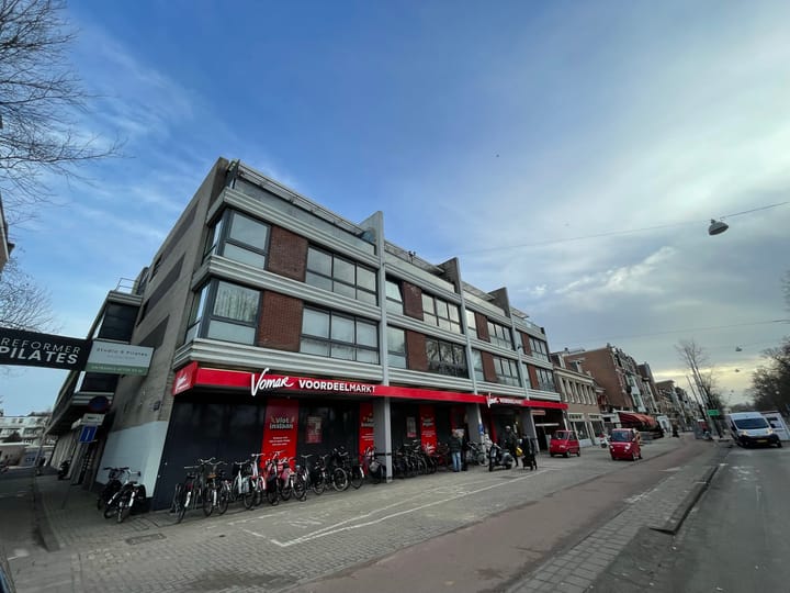 Portiekwoning Linnaeuspad 22 Amsterdam