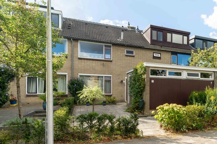 Eengezinswoning, tussenwoning Grabijnhof 25 Delft