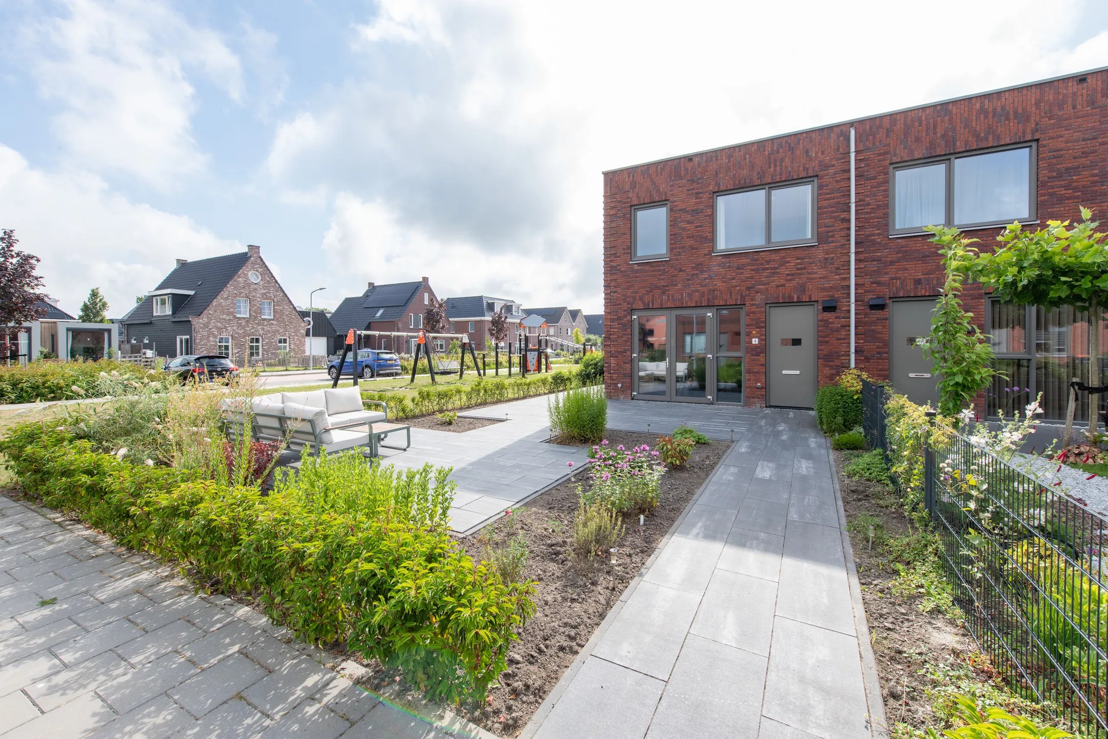 Hoekwoning Dubbelspoor 4 in Obdam