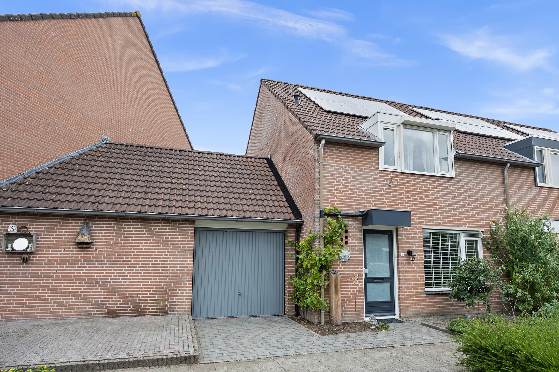 Geschakelde woning De Biesbosch 18 in Drunen