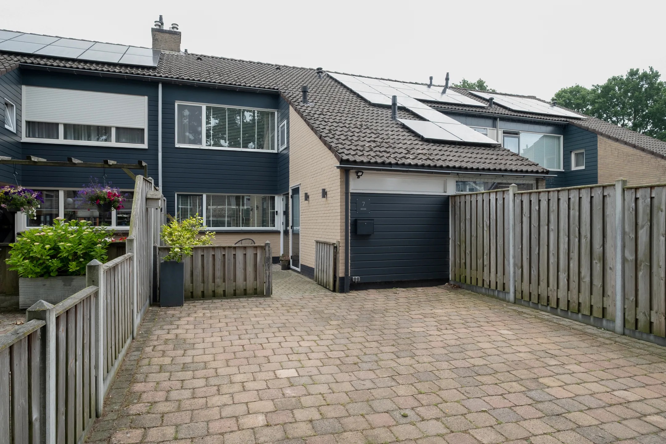 Tussenwoning Gentiaanhof 7 in Losser