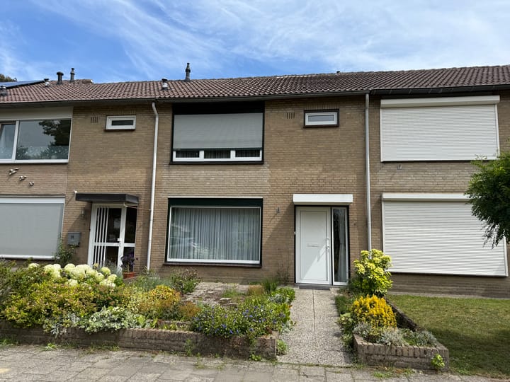 Eengezinswoning, tussenwoning Rubensplein 27 in Horst