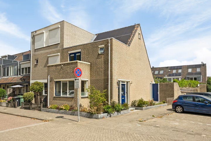 Hoekwoning Steeneikzoom 34 in Zoetermeer
