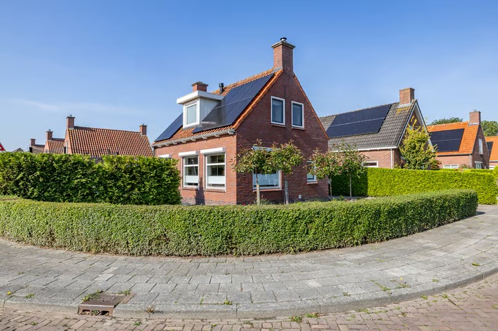 Vrijstaande woning Johannes Feitostraat 34 in Ten Boer