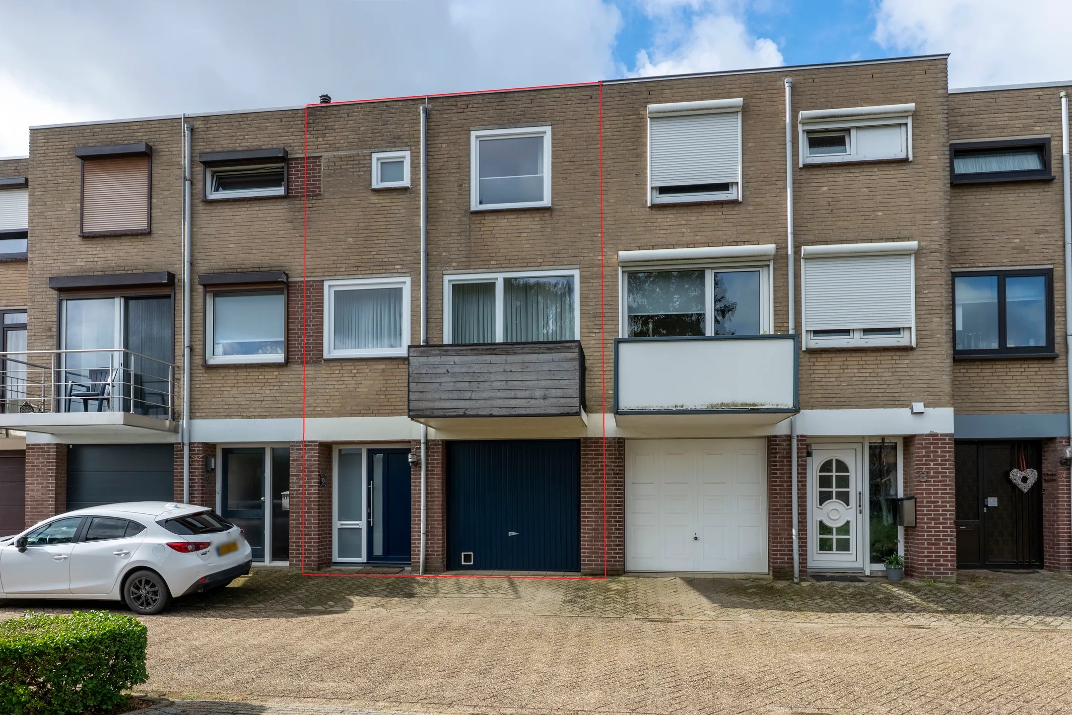 Tussenwoning (drive-in woning) Seringenstraat 10 in Bocholtz