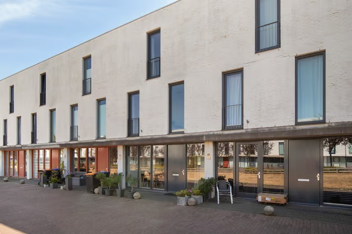 Tussenwoning Miamihof 49 in Den Haag