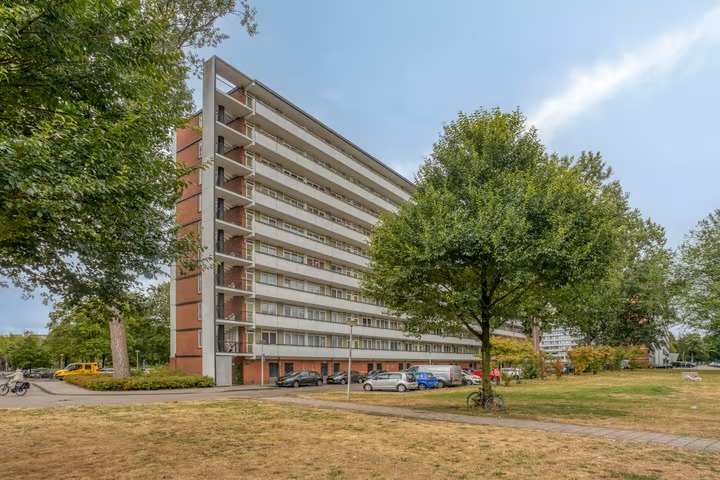 Galerijflat Boutenburg 249 in Amsterdam
