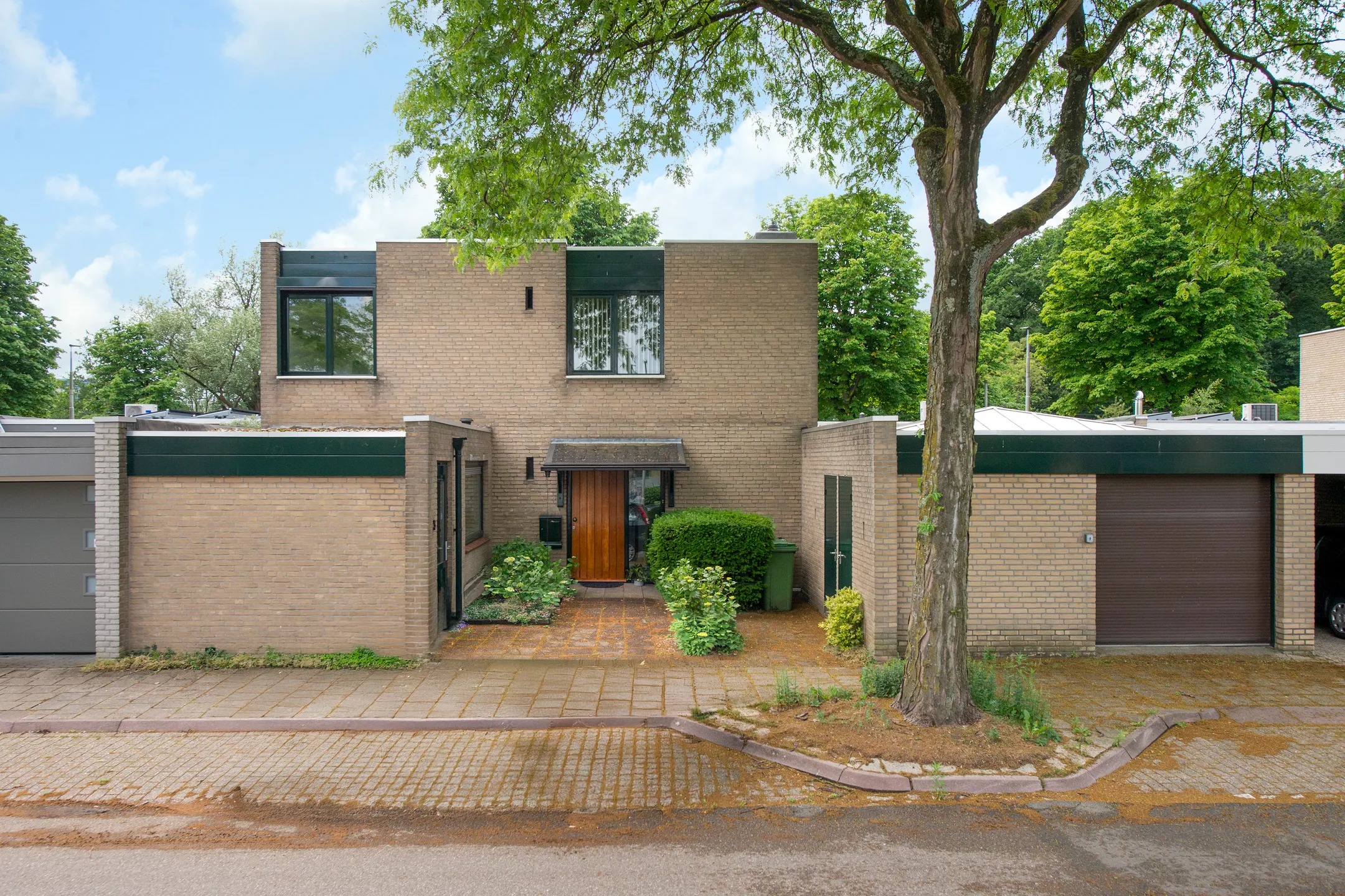 Geschakelde woning Hardenbroeklaan 3 in Arnhem