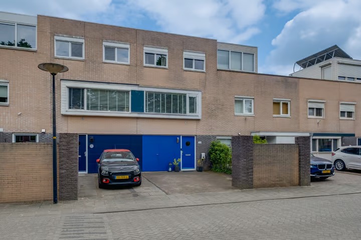 Tussenwoning (drive-in woning) Leonard Springerlaan 194 in Deventer