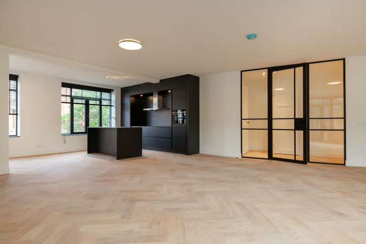 Bovenwoning Van Stolkweg 14 in Den Haag