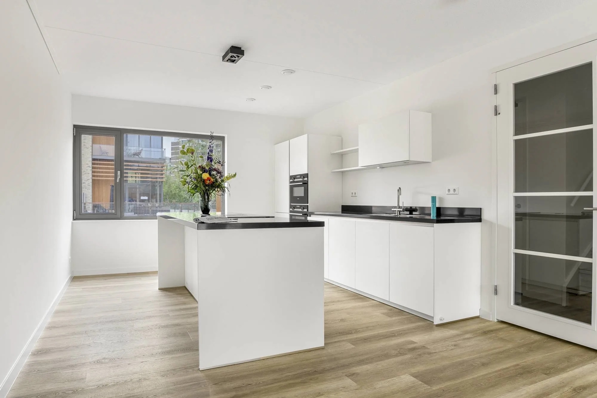 Geschakelde woning Duinvallei 75 Den Haag