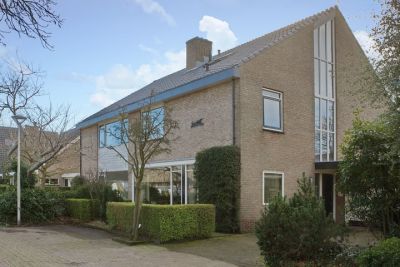 Eengezinswoning, 2-onder-1-kapwoning Hondsdraf 25 in Naaldwijk