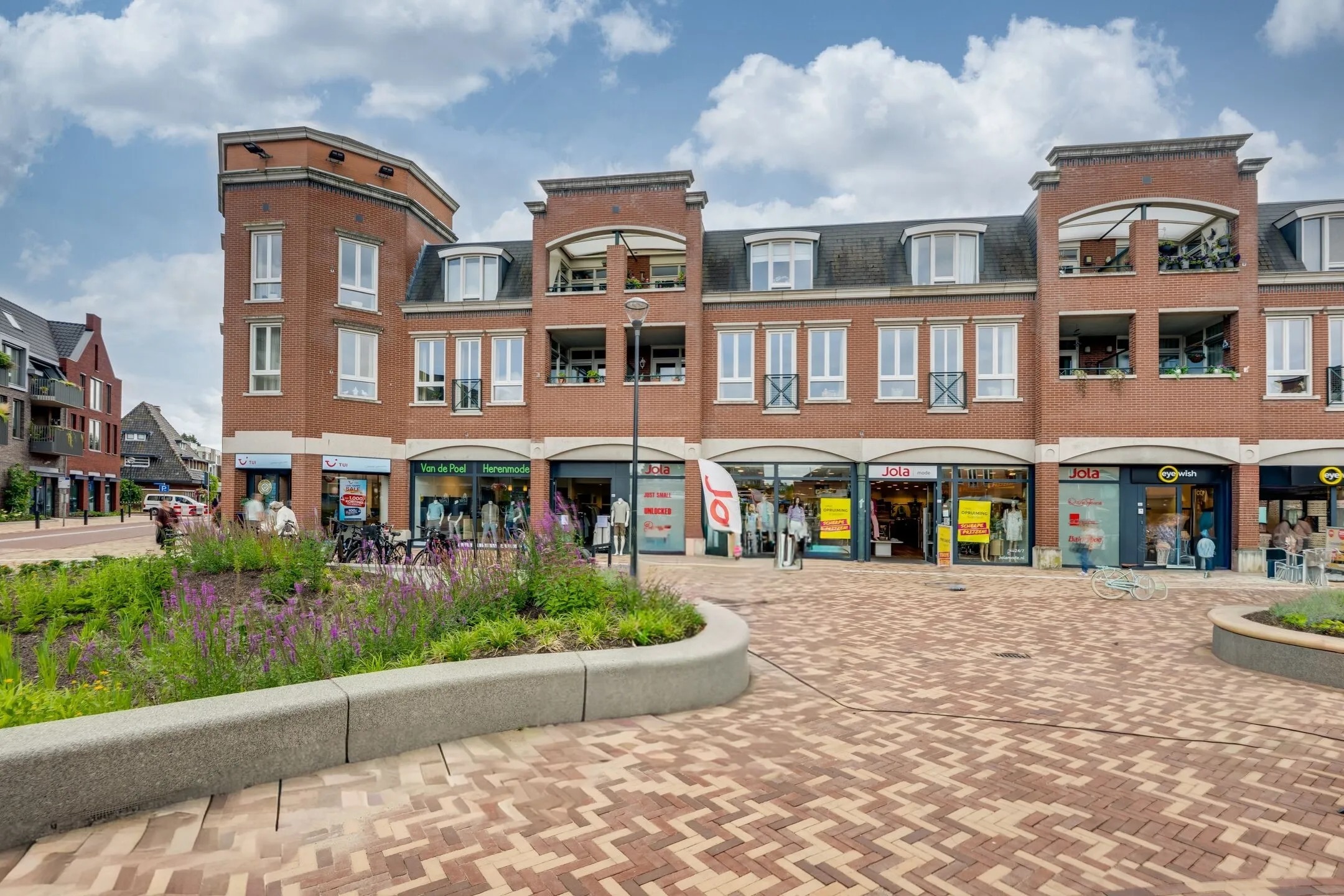 Galerijflat Wilhelminaplein 50 in Rijen