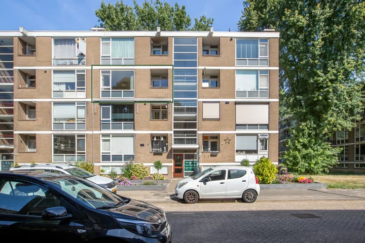 Portiekflat Schalkeroord 13 in Rotterdam