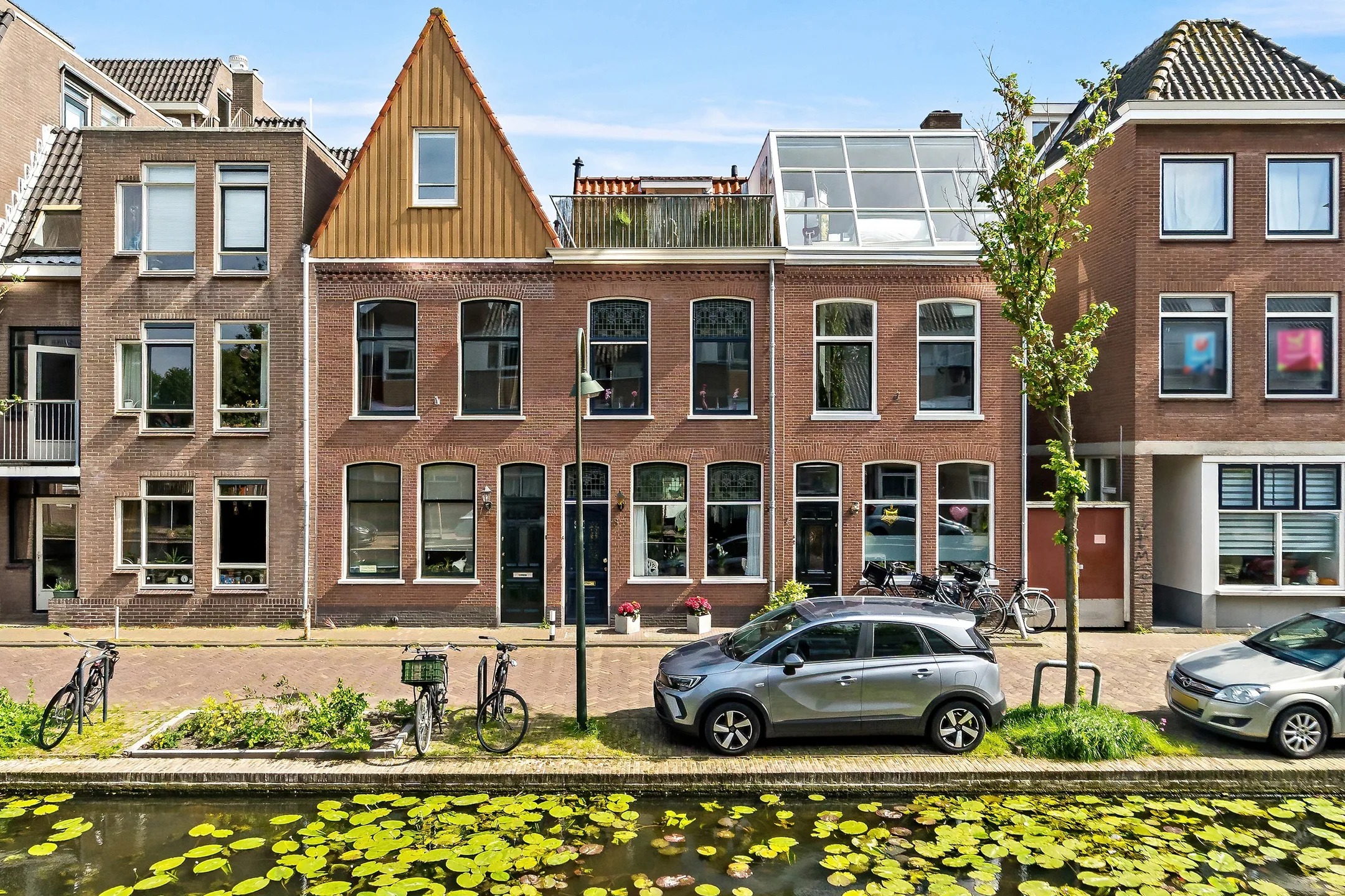 Tussenwoning Kantoorgracht 8 in Delft