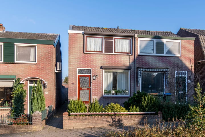 2-onder-1-kapwoning Molenstraat 66 in Veenendaal