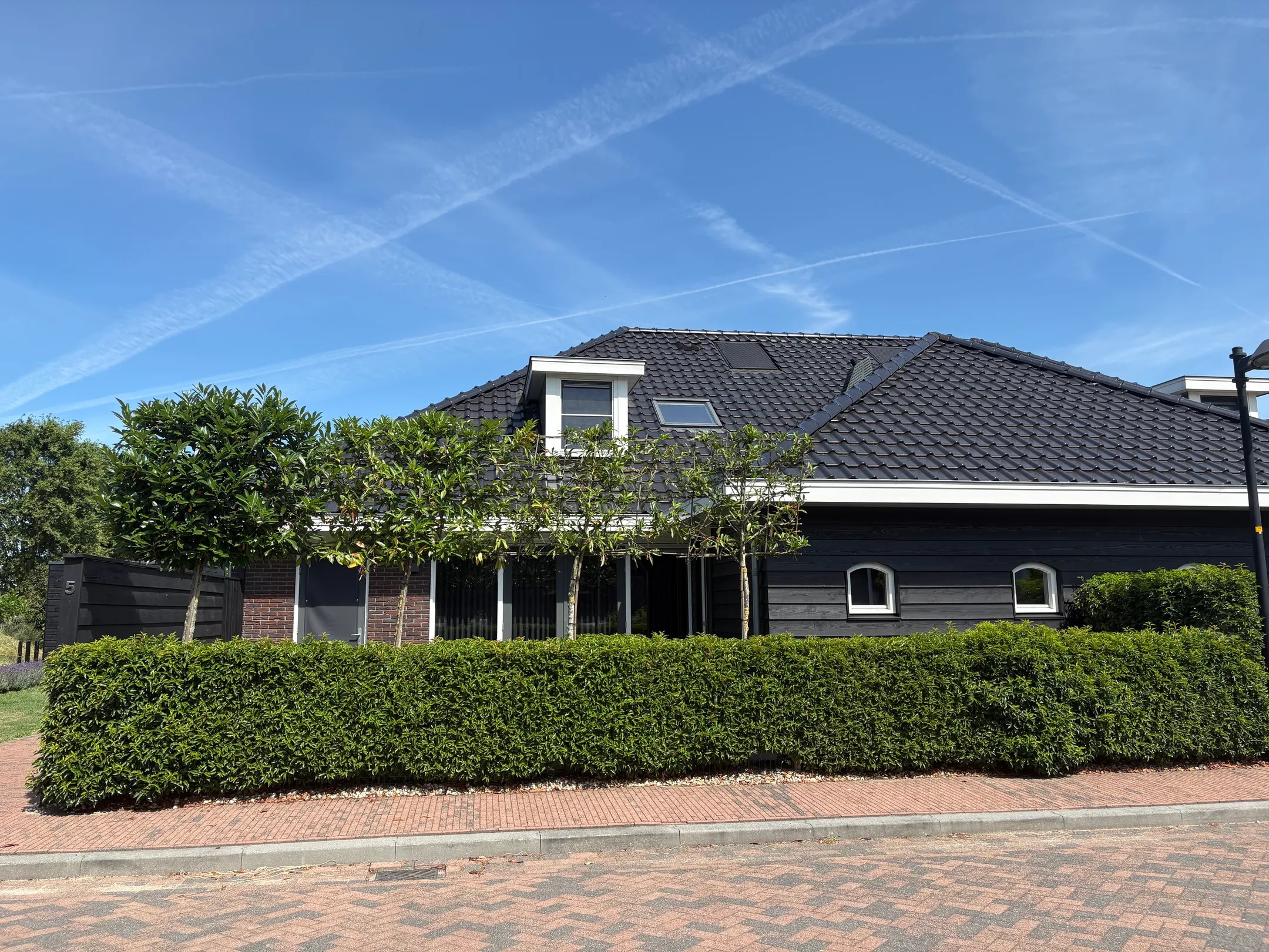 Hoekwoning (kwadrant woning) De Haverkamp 5 in Lunteren