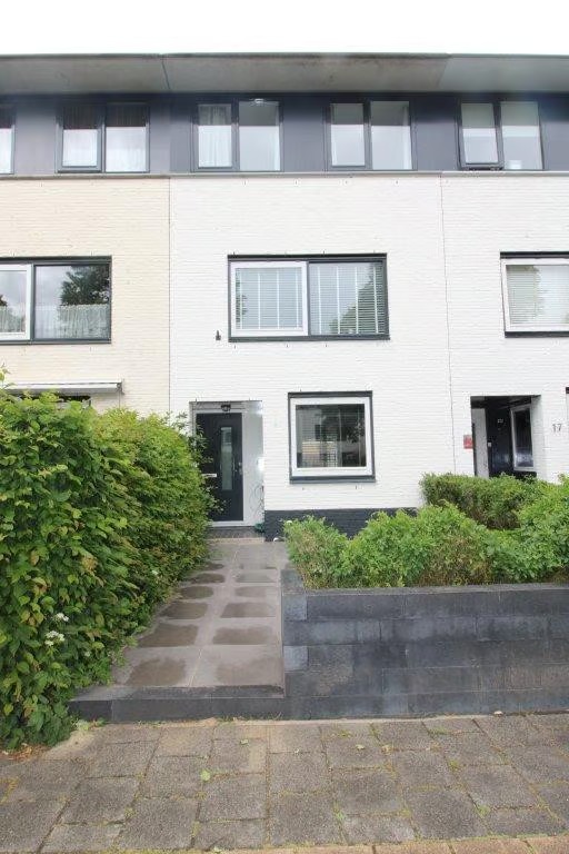 Tussenwoning Parkwijklaan 15 in Almere
