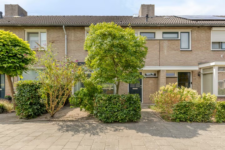 Tussenwoning Monarchstraat 49 in Eindhoven