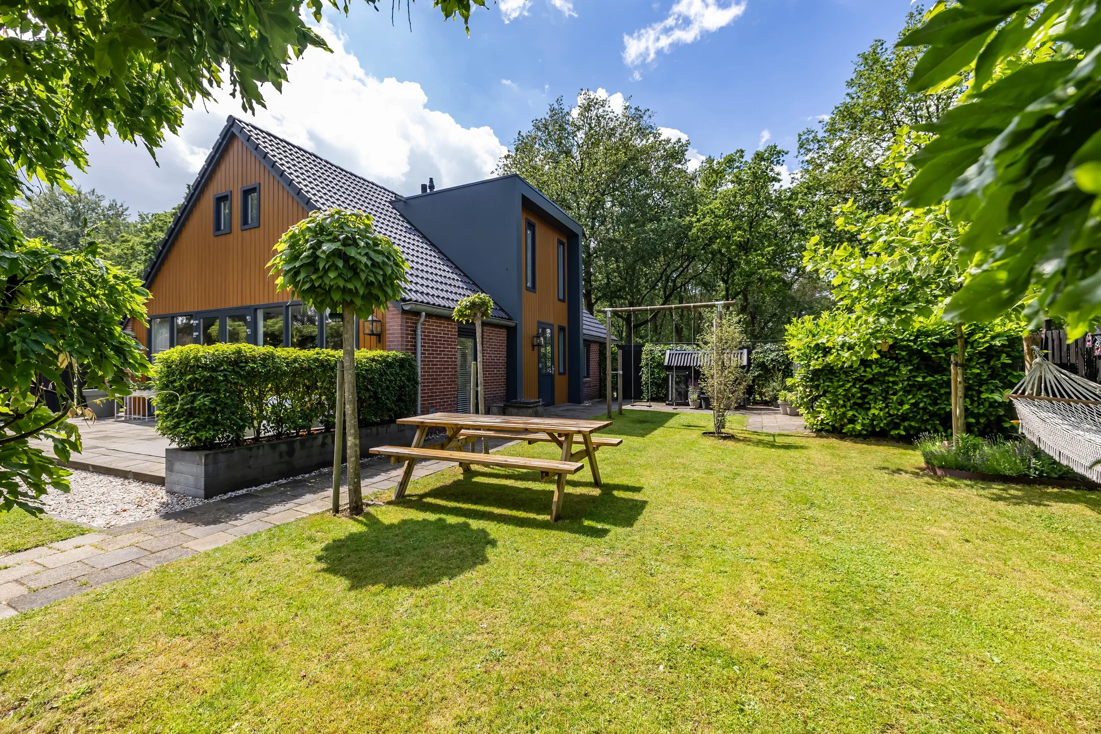 Vrijstaande woning Hogeweg 12 in Zuidlaren