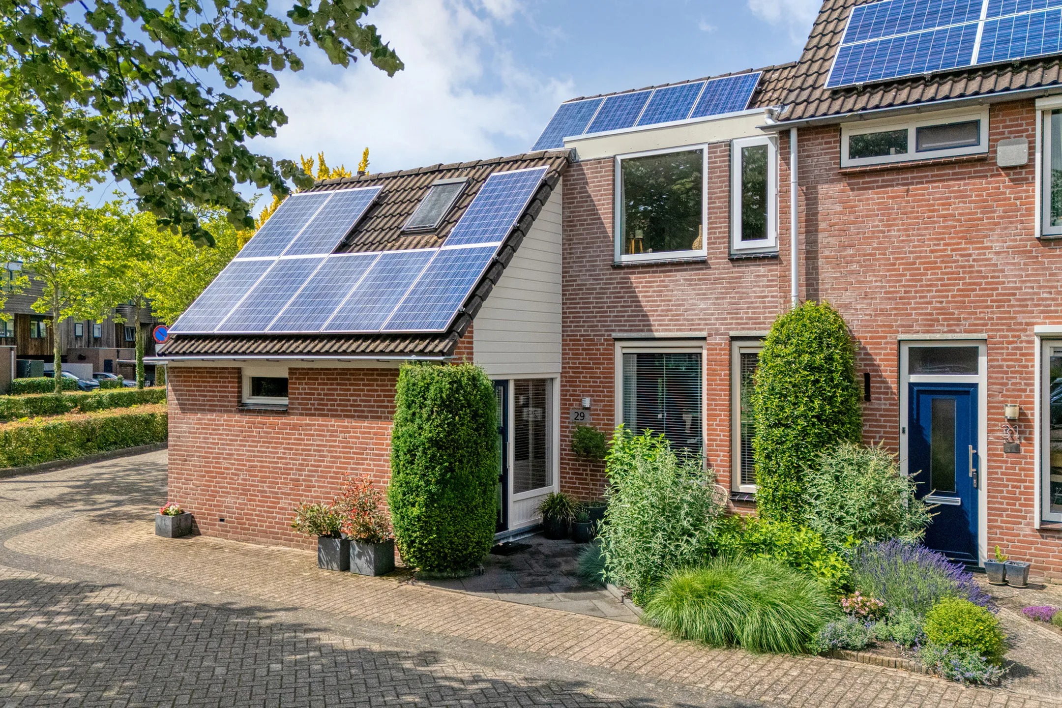 Hoekwoning Schepenenlaan 29 in Zwolle