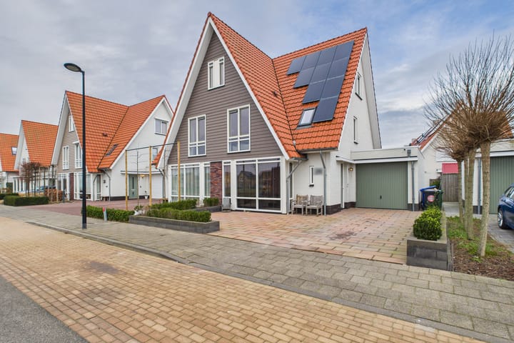 2-onder-1-kapwoning Koninginnepage 26 in Terneuzen