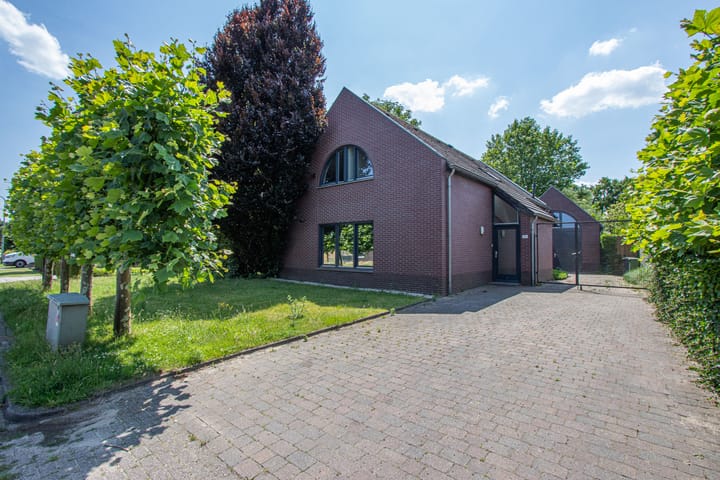 Eengezinswoning, vrijstaande woning Hoogstraat 14 a in Ell