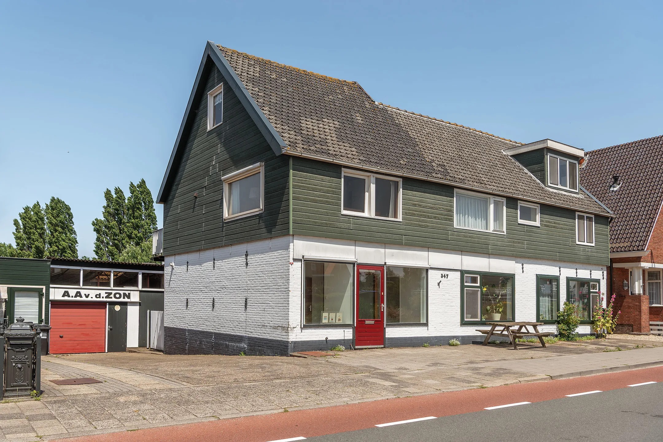 2-onder-1-kapwoning (dijkwoning) Aalsmeerderdijk 347 in Aalsmeerderbrug