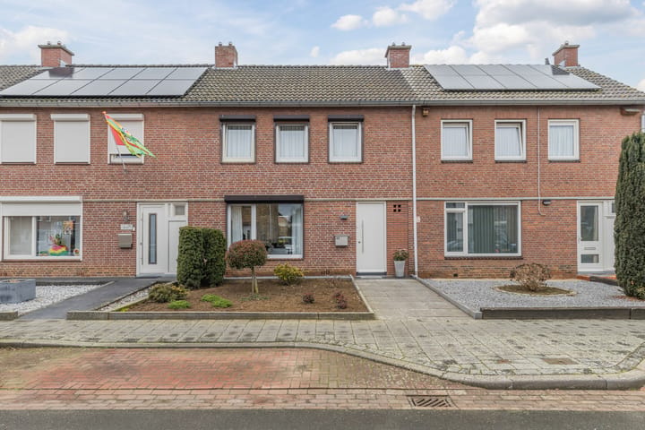 Tussenwoning Kastanjestraat 35 in Echt